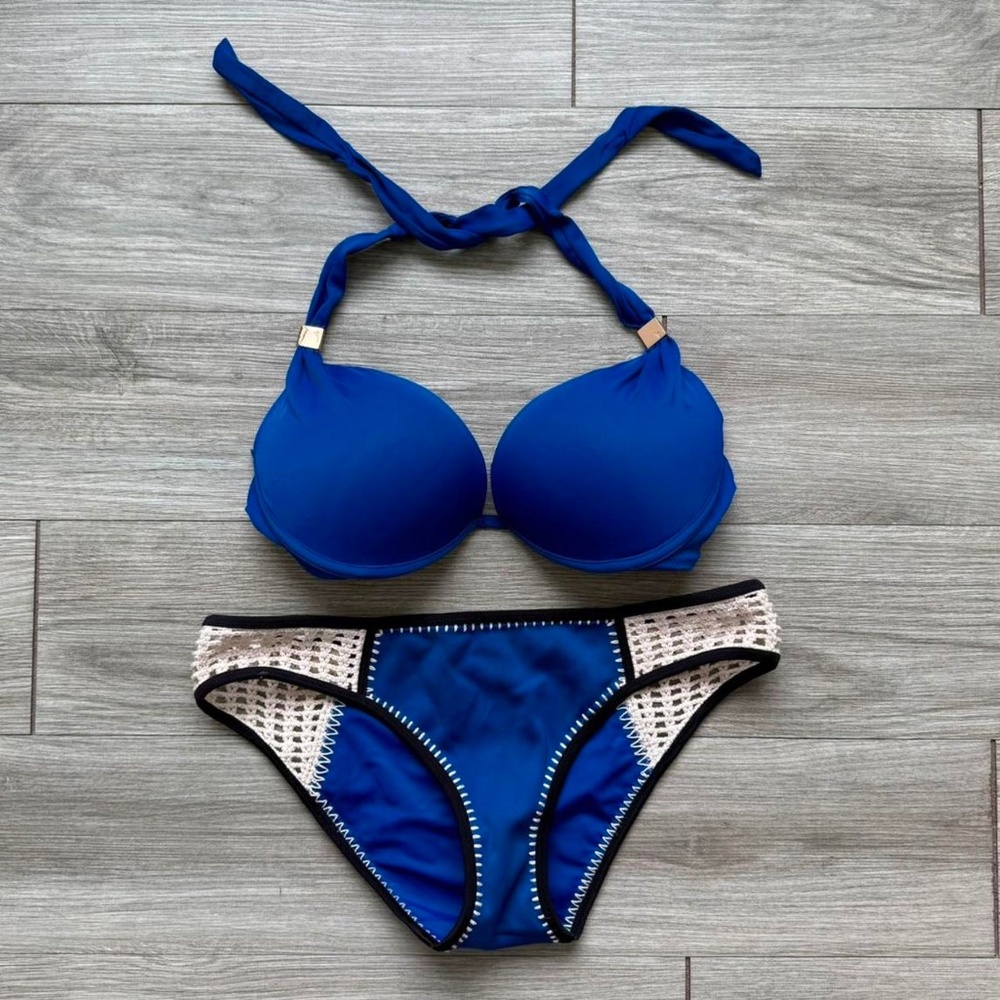 Vintage Victoria’s Secret Blue Bikini Set